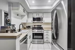 883 W 34th St, Long Beach, CA 90806 - Photo 25