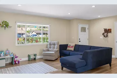 2246 Farringdon Drive, Pomona, CA 91768 - Photo 7