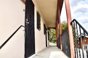 1945 W Vernon, Los Angeles, CA 90062 - Photo 5