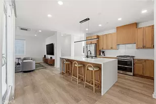 809 Brickyard Ln, Costa Mesa, CA 92627 - Photo 7