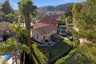 23305 Azela Cir, Yorba Linda, CA 92887 - Photo 11