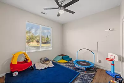 9705 Dutchman Peak, Bakersfield, CA 93311 - Photo 13