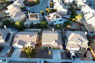15664 Kadota, Victorville, CA 92395 - Photo 5