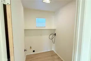 15664 Kadota, Victorville, CA 92395 - Photo 17