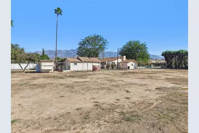 11285 Cherry Avenue, Cherry Valley, CA 92223 - Photo 49