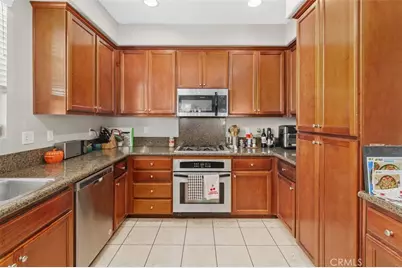 814 Pyramid Court, Corona, CA 92880 - Photo 11