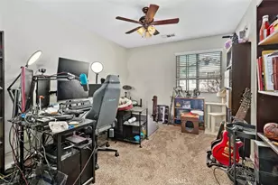 814 Pyramid Ct, Corona, CA 92880 - Photo 19