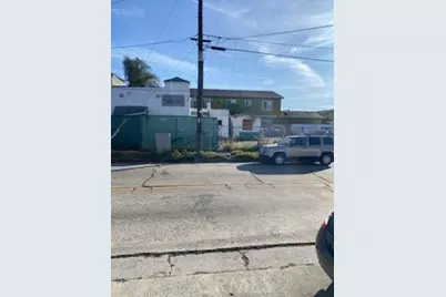 9200 Firth Boulevard, Los Angeles, CA 90002 - Photo 1