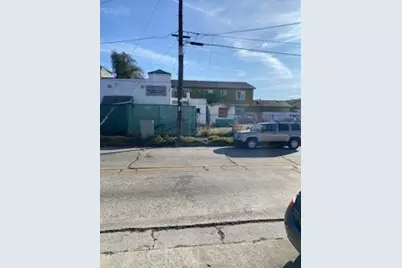 9200 Firth Boulevard, Los Angeles, CA 90002 - Photo 1