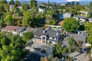 22269 Avenue San Luis, Woodland Hills, CA 91364 - Photo 63