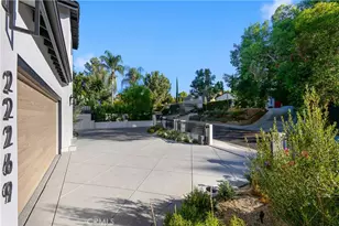 22269 Avenue San Luis, Woodland Hills, CA 91364 - Photo 39