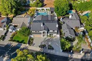 22269 Avenue San Luis, Woodland Hills, CA 91364 - Photo 67