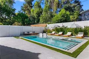 22269 Avenue San Luis, Woodland Hills, CA 91364 - Photo 11