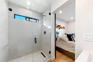 22269 Avenue San Luis, Woodland Hills, CA 91364 - Photo 33