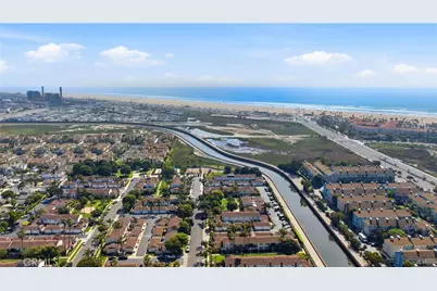 8145 Ridgefield, Huntington Beach, CA 92646 - Photo 39