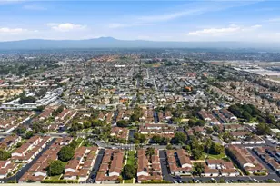 8145 Ridgefield, Huntington Beach, CA 92646 - Photo 37