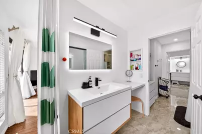 102 S Seneca #Ci2, Anaheim, CA 92805 - Photo 19