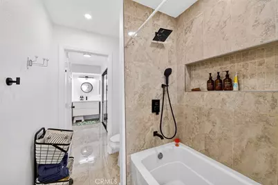 102 S Seneca #Ci2, Anaheim, CA 92805 - Photo 21