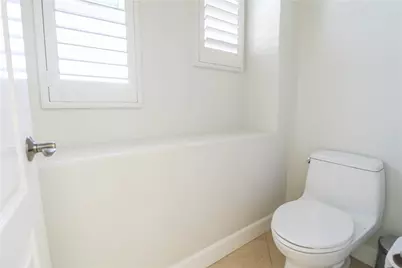 2850 N Stone Pine, Santa Ana, CA 92706 - Photo 37