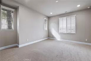 19109 Azul Ln, Huntington Beach, CA 92648 - Photo 11