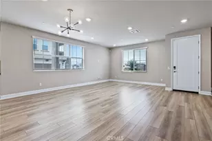 19109 Azul Ln, Huntington Beach, CA 92648 - Photo 3