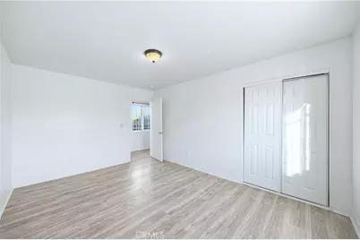 10929 Compton Avenue, Los Angeles, CA 90059 - Photo 13