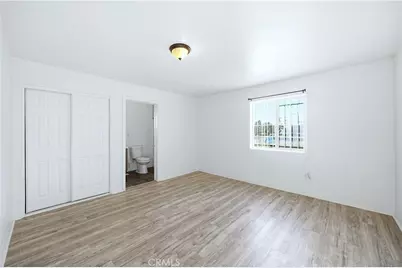 10929 Compton Avenue, Los Angeles, CA 90059 - Photo 11