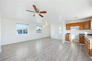 10929 Compton Ave, Los Angeles, CA 90059 - Photo 17