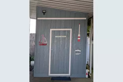 1750 Whittier, Costa Mesa, CA 92627 - Photo 11