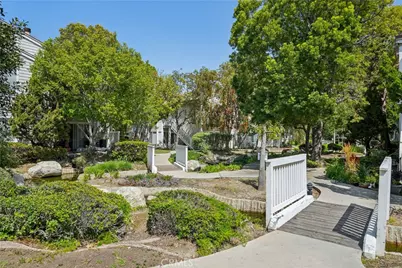 22230 S Vermont Avenue #102B, Torrance, CA 90502 - Photo 11