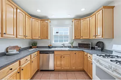 1384 Prospect, Long Beach, CA 90804 - Photo 9