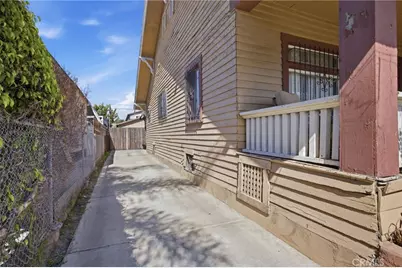 123 E 65th Street, Los Angeles, CA 90003 - Photo 5