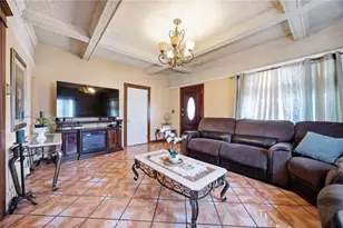 123 E 65th St, Los Angeles, CA 90003 - Photo 11