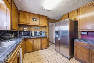 123 E 65th St, Los Angeles, CA 90003 - Photo 15