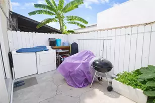 1001 E Grant St, Santa Ana, CA 92701 - Photo 15