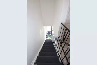 1001 E Grant Street, Santa Ana, CA 92701 - Photo 7