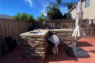 216 La Amistad Way, Hemet, CA 92545 - Photo 25