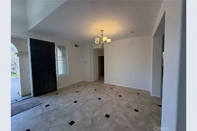 14500 Alder, Jurupa, CA 92880 - Photo 5