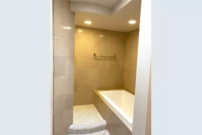 1771 Sunningdale Rd., M14-49D, Seal Beach, CA 90740 - Photo 15