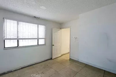 444 Oak Street, San Bernardino, CA 92401 - Photo 13