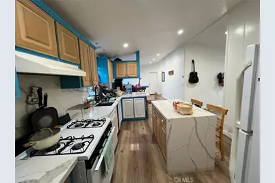 2191 Harbor Boulevard #27, Costa Mesa, CA 92627 - Photo 5