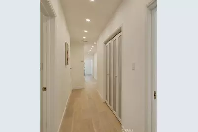 250 S Berkeley, Pasadena, CA 91107 - Photo 11