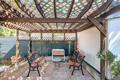 250 S Berkeley, Pasadena, CA 91107 - Photo 25