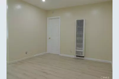 819 E 4th #1, Long Beach, CA 90802 - Photo 11