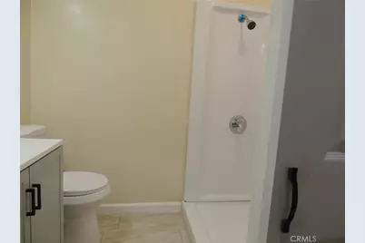 819 E 4th #1, Long Beach, CA 90802 - Photo 17