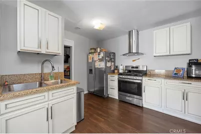 626 N Grand, Santa Ana, CA 92701 - Photo 21