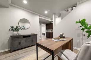 401 Bernard St, Costa Mesa, CA 92627 - Photo 21