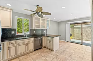 21 Summerwalk Ct, Newport Beach, CA 92663 - Photo 11