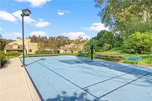 21 Summerwalk Ct, Newport Beach, CA 92663 - Photo 33