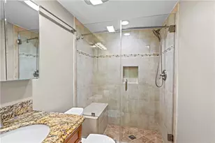 21 Summerwalk Ct, Newport Beach, CA 92663 - Photo 19